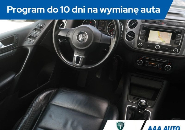 Volkswagen Tiguan cena 43000 przebieg: 254003, rok produkcji 2012 z Kosów Lacki małe 326